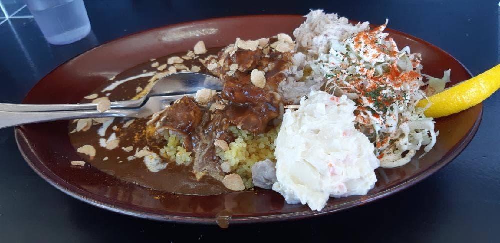 カレーは飲み物。甲府店