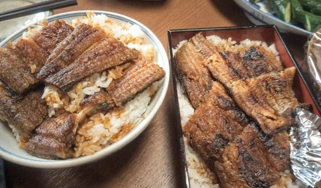 那古野炭焼きうなぎ・かしわ 登河 - サブ画像2