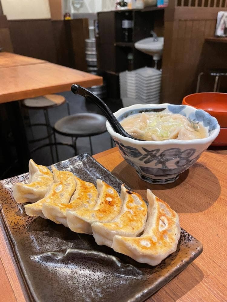 肉汁餃子のダンダダン 本厚木店