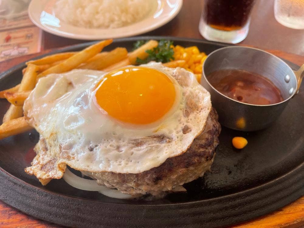 ロイヤルホスト 吉塚店