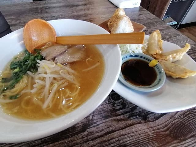 ドンドン飯店 2号店 - サブ画像3