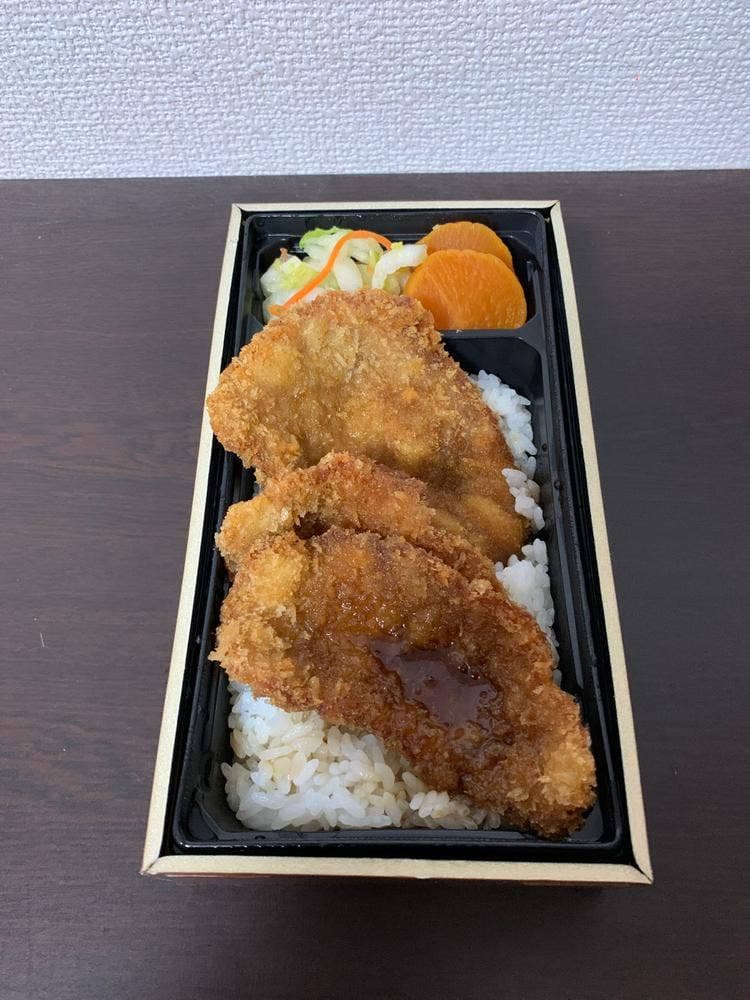 THE KiTCHENS 江古田店