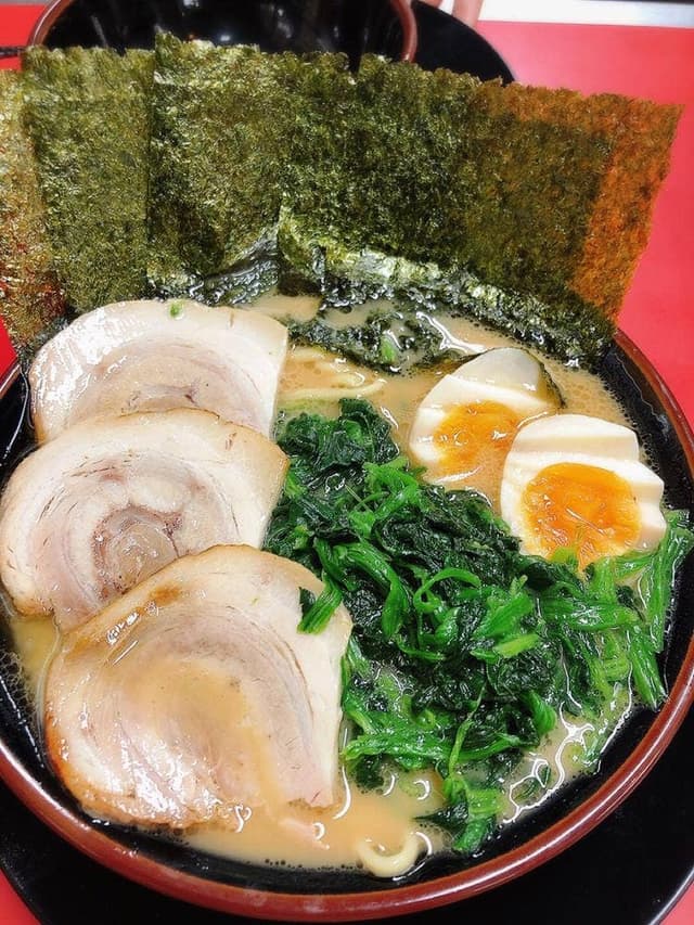 横浜ラーメン丸子家 大塚店 - サブ画像1