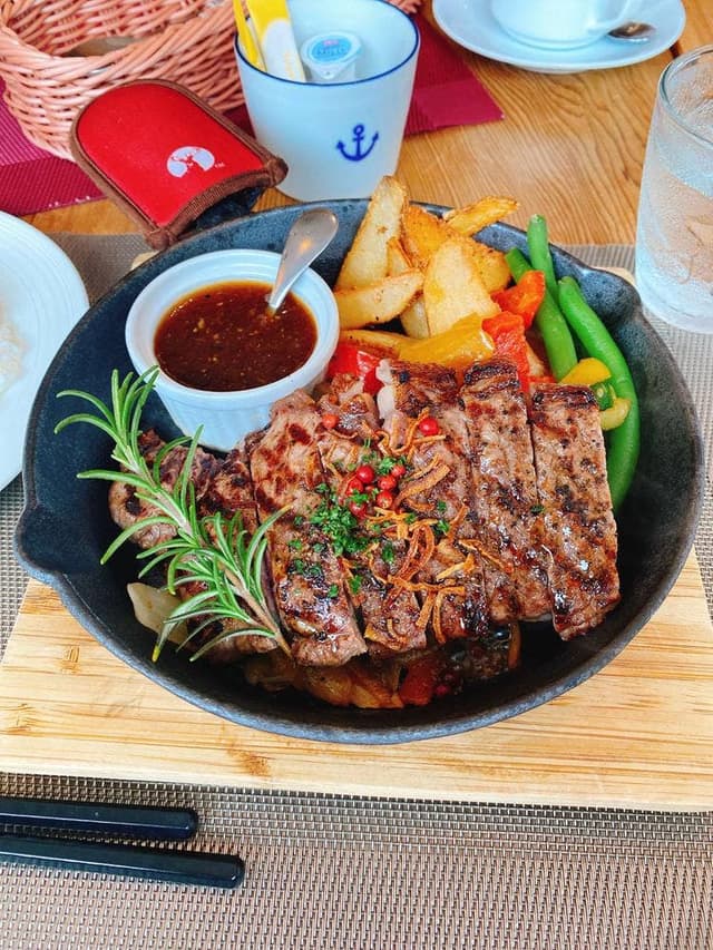 Restaurant AQUA - サブ画像1