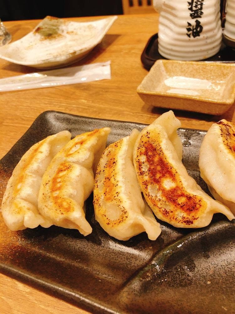 肉汁餃子製作所 ダンダダン酒場 大名店
