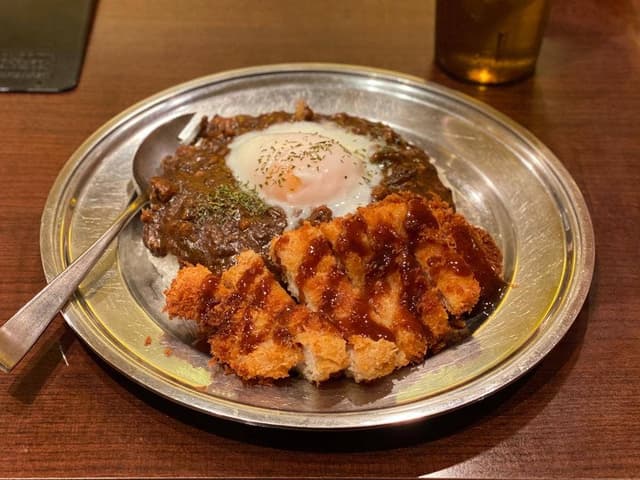 ゴールドカレー 武蔵店 - サブ画像2