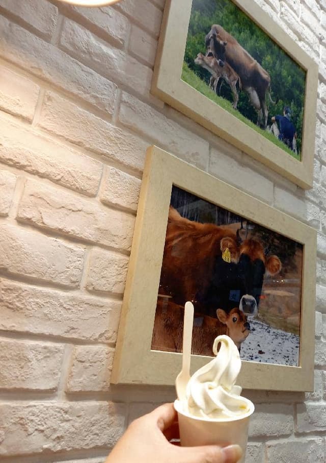 なかほら牧場 日本橋タカシマヤ 新館 - サブ画像2