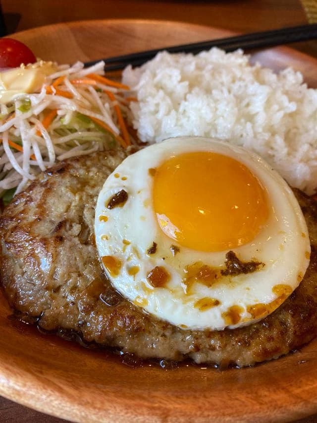 びっくりドンキー 三ノ輪店 - サブ画像1