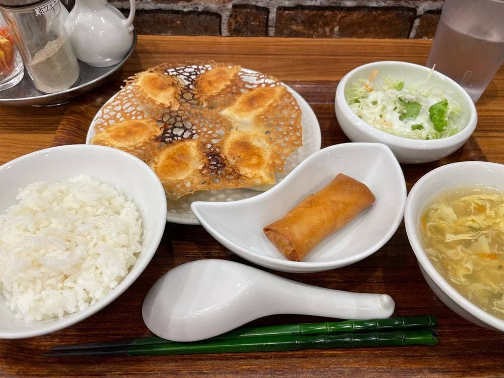 大連餃子基地 DALIAN STAND 有楽町店