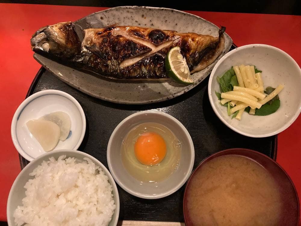 かくれ小料理