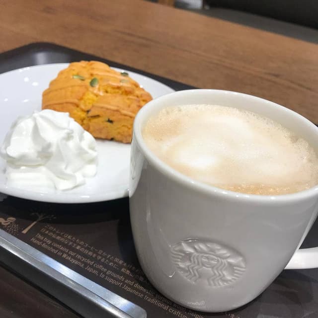 スターバックス コーヒー TSUTAYA BOOKSTORE ららぽーと東郷店 - サブ画像1