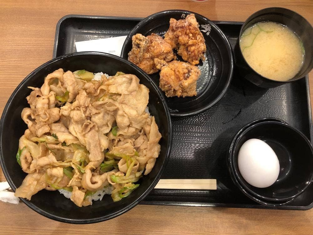 伝説のすた丼屋 京成船橋店