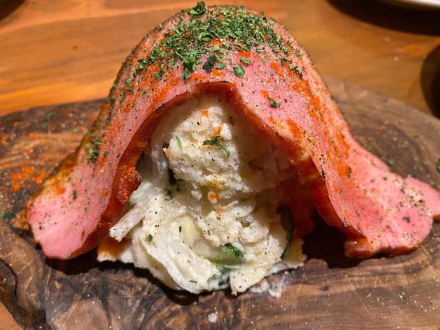 厳選肉と炭火Dining 肉ドシ - サブ画像3