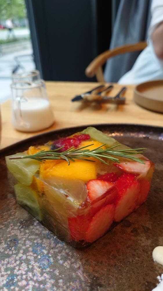 hanafru / FRUiT 御堂筋店 - サブ画像1