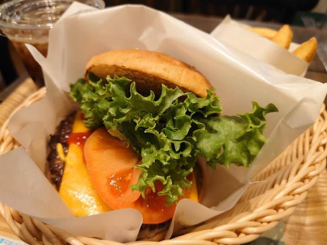 フレッシュネスバーガー 大手町店 - サブ画像3
