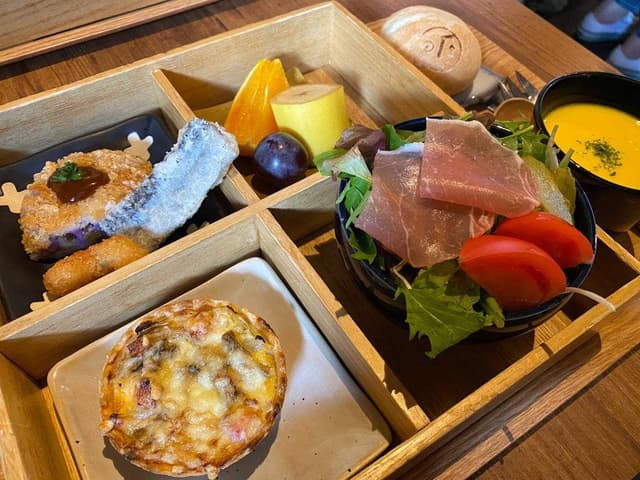 庭カフェ KULA - サブ画像1