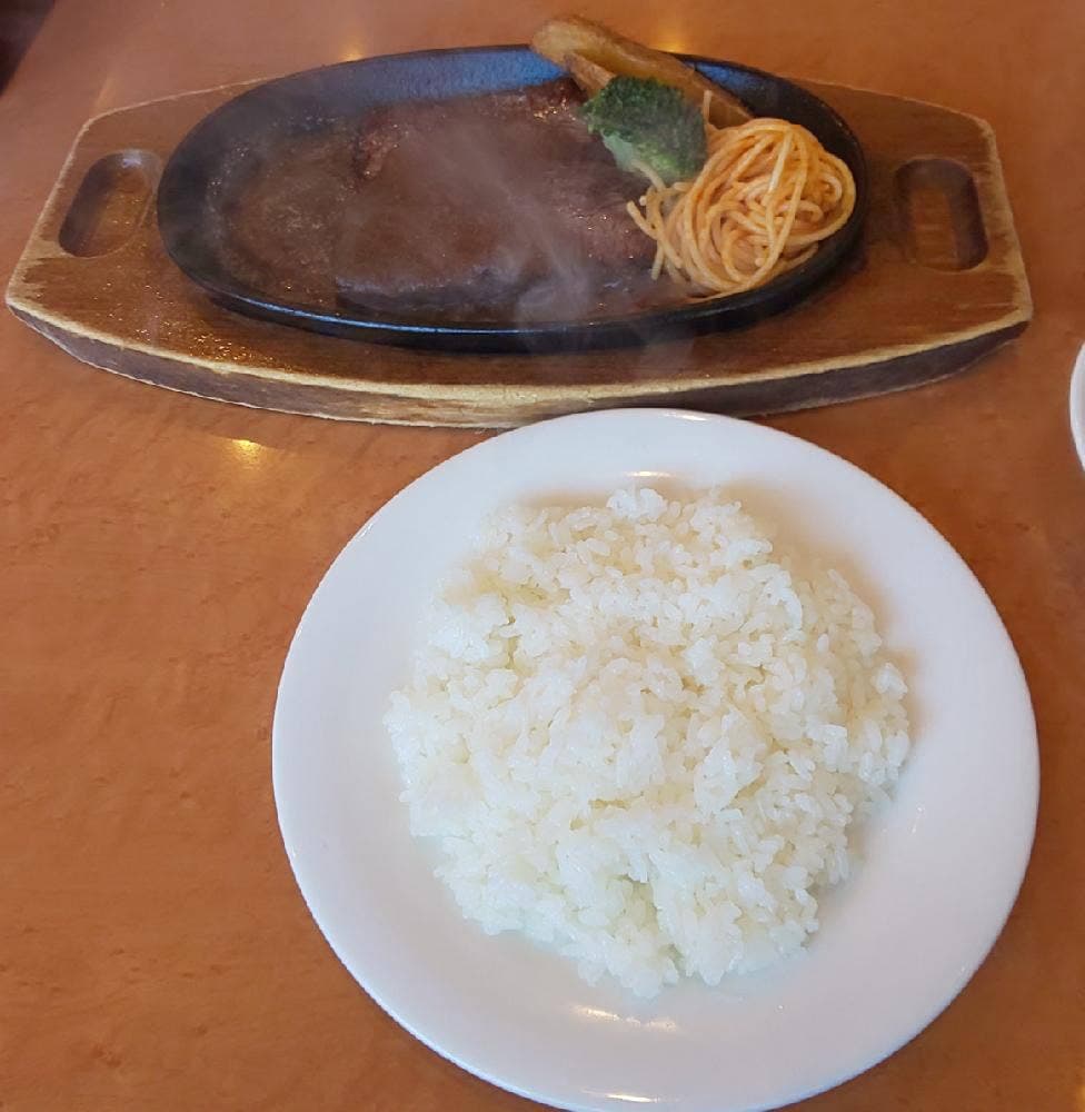 ベルステーキ 江曽島本通り店