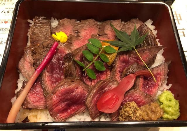 神戸牛すき焼きしゃぶしゃぶさくら なんば松竹座店 - サブ画像1