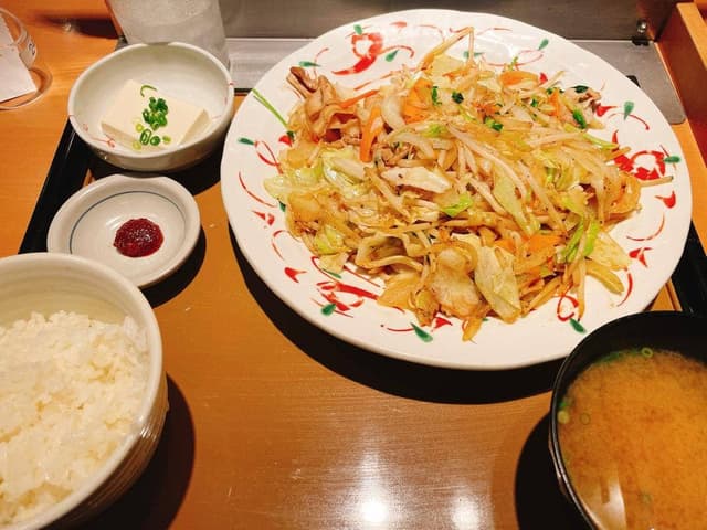 やよい軒 大宮大栄橋店 - サブ画像1