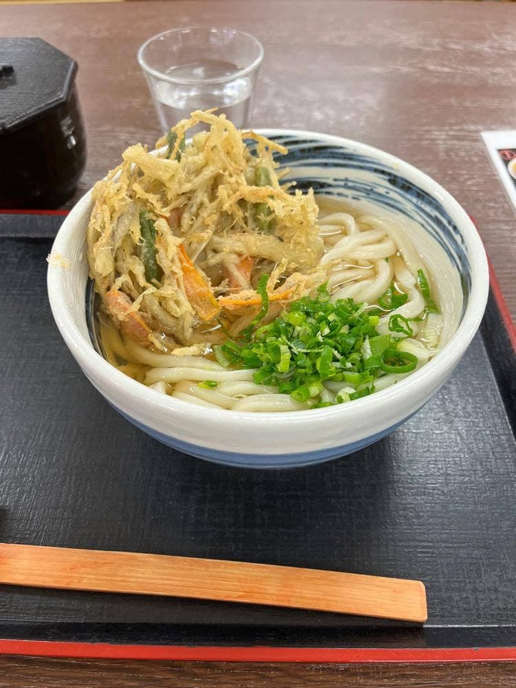 きつねとたぬき