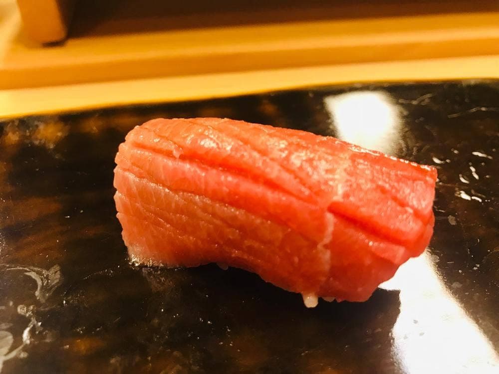 千駄木鮨隆
