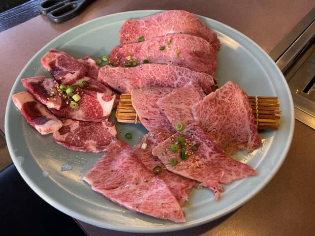 焼肉ドン - サブ画像1