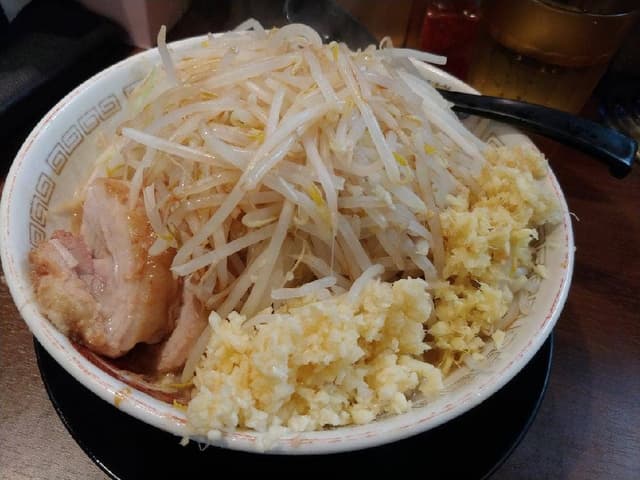 ラーメン豚山 横浜西口店 - サブ画像3