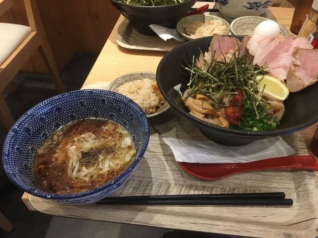 元祖油うどん 手練れ 新宿御苑店 - サブ画像3