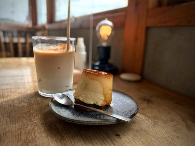 YATT CAFE - サブ画像2