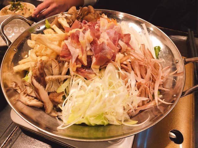 地鳥もも焼 鳥舎 - サブ画像1
