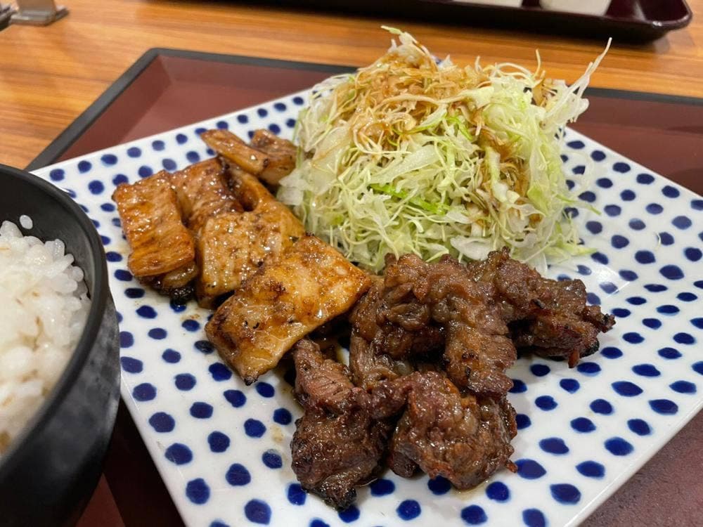 炭焼・仙台牛タン あかり イオンモール四條畷店