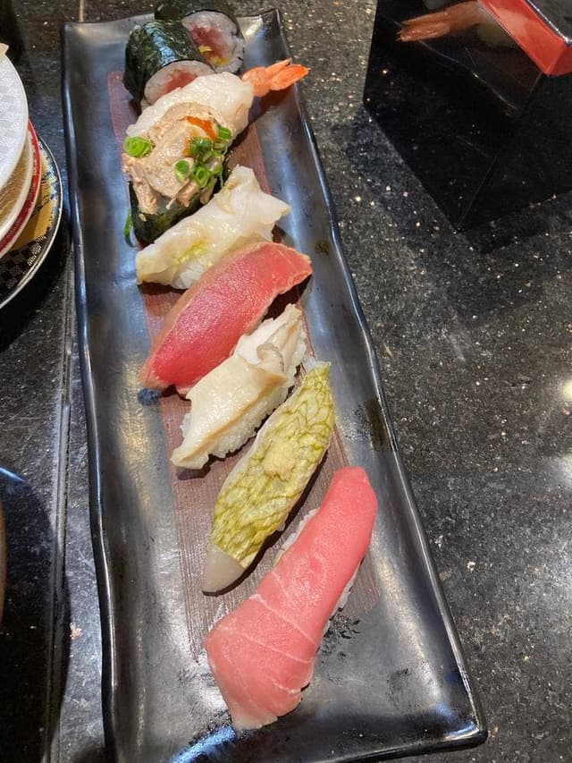 すし銚子丸 柏店 - サブ画像1