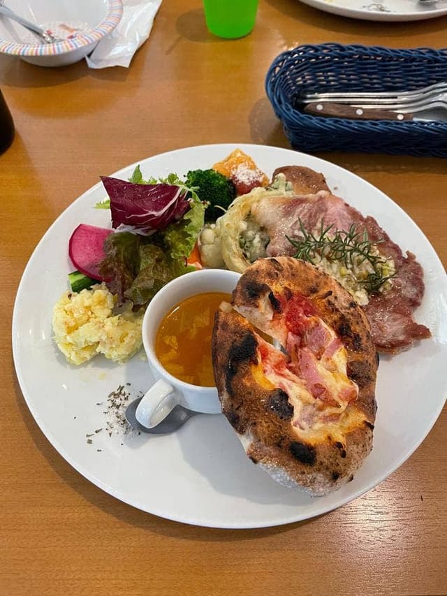 アドマーニ 北本店 - サブ画像2