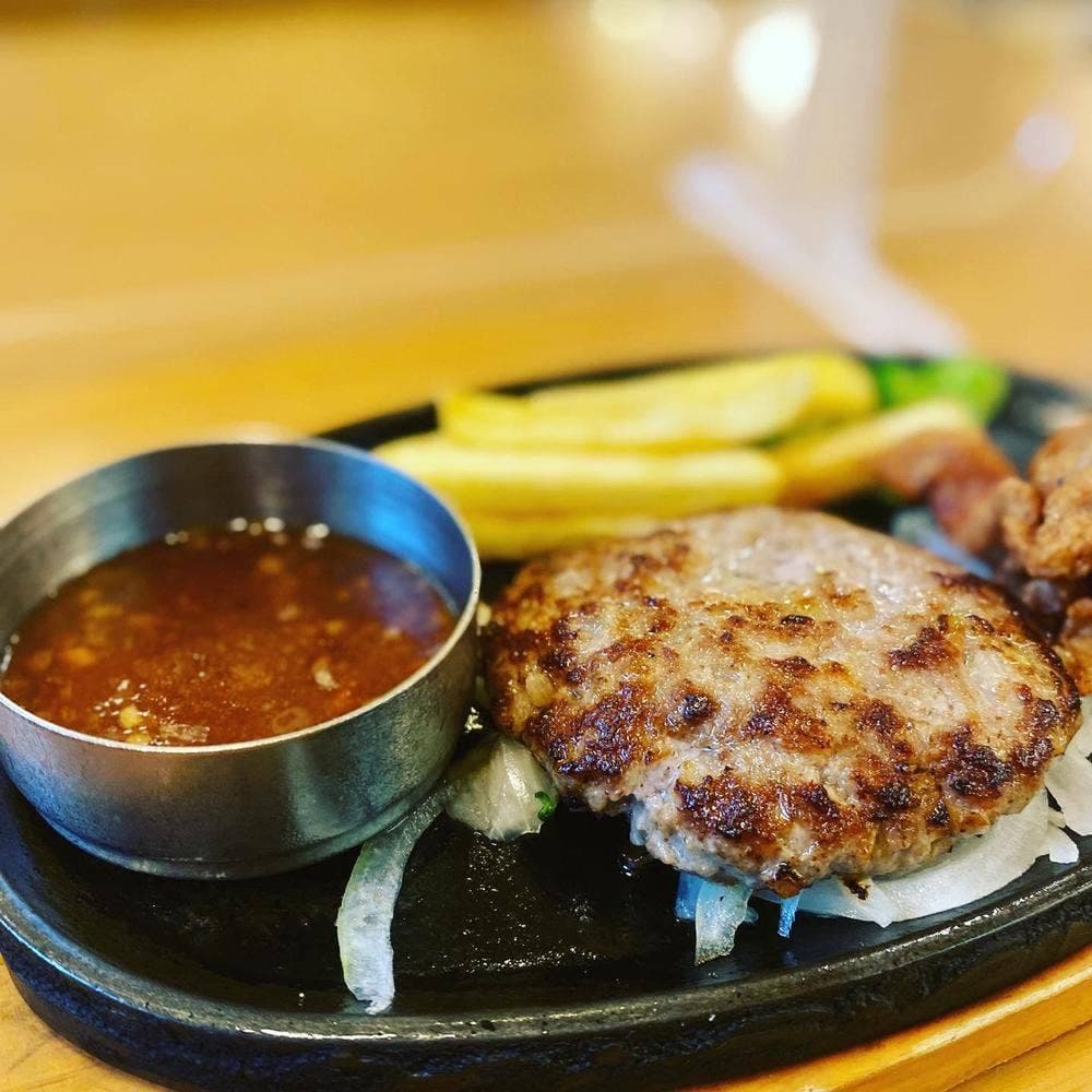 ヴィクトリアステーション 南円山店