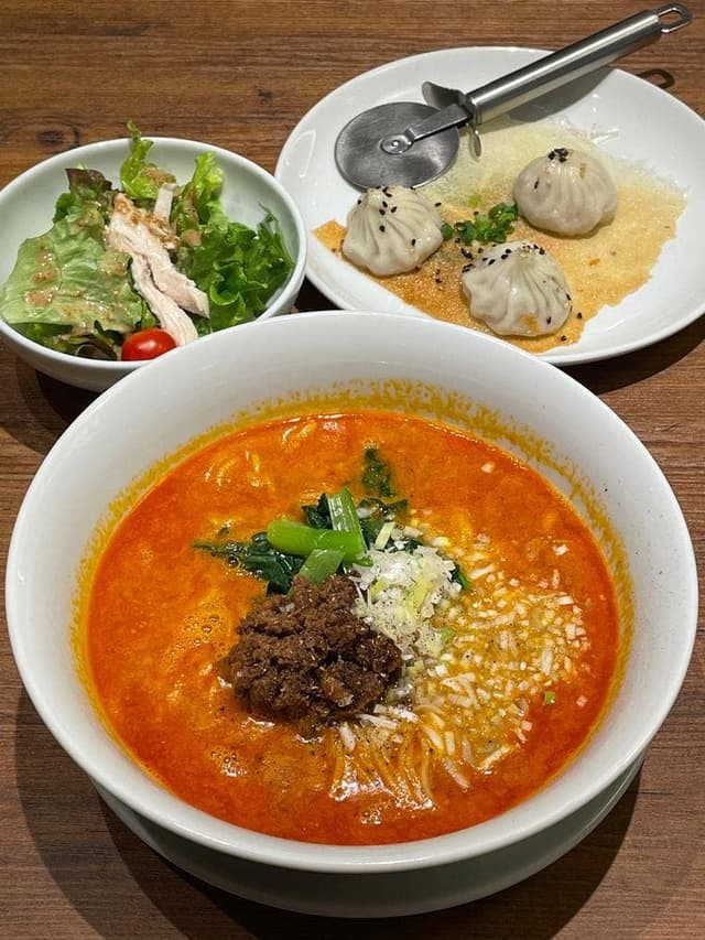 小籠包と担々麺 Din's イオンモール白山店 - サブ画像2