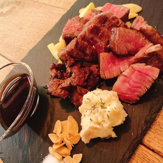 肉バル ユウジロウ - サブ画像2