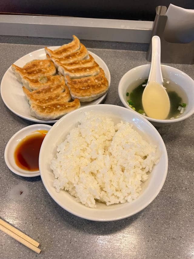 天鴻餃子房 神保町2丁目店 - サブ画像2