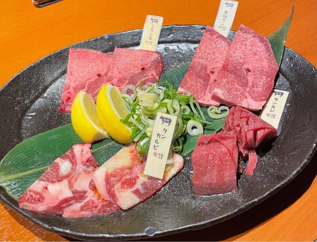 焼肉石屋 府庁前店 - サブ画像1