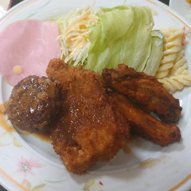 べにや食堂 - サブ画像2