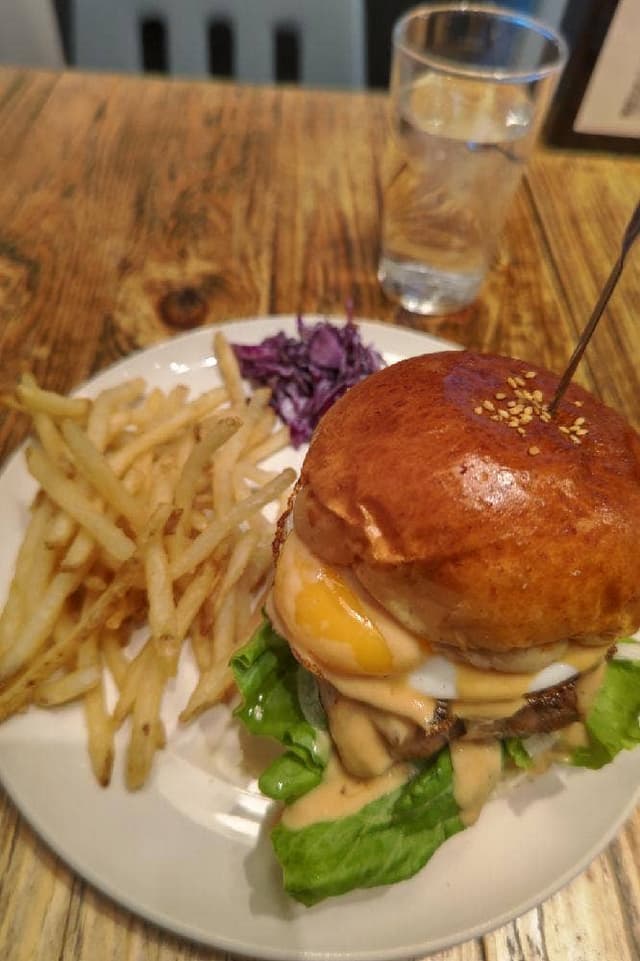 ザ ジョンソンバーガー - サブ画像3