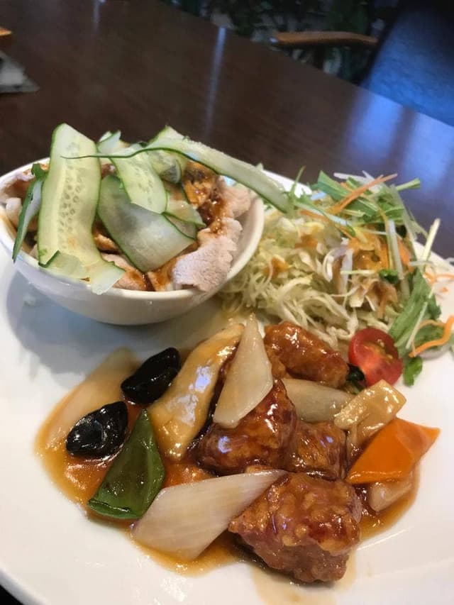 Chinese Dining 白鳳酒家 - サブ画像1