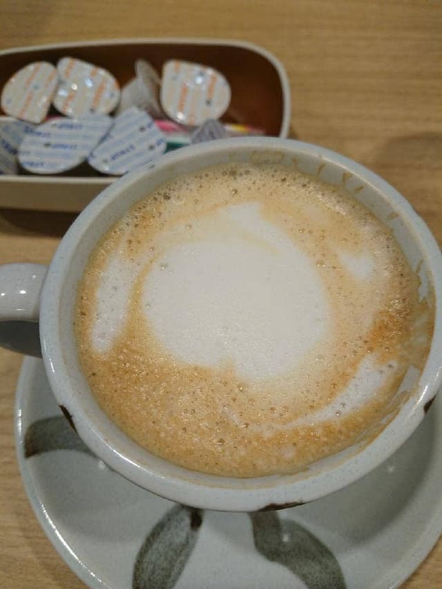 Cafe Renoir 横浜元町店 - サブ画像3