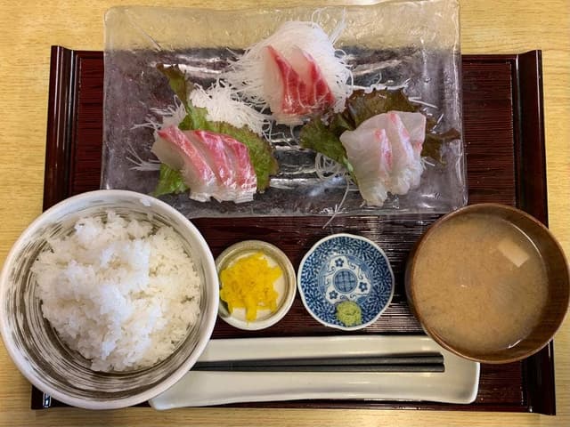 加賀家食堂 - サブ画像1