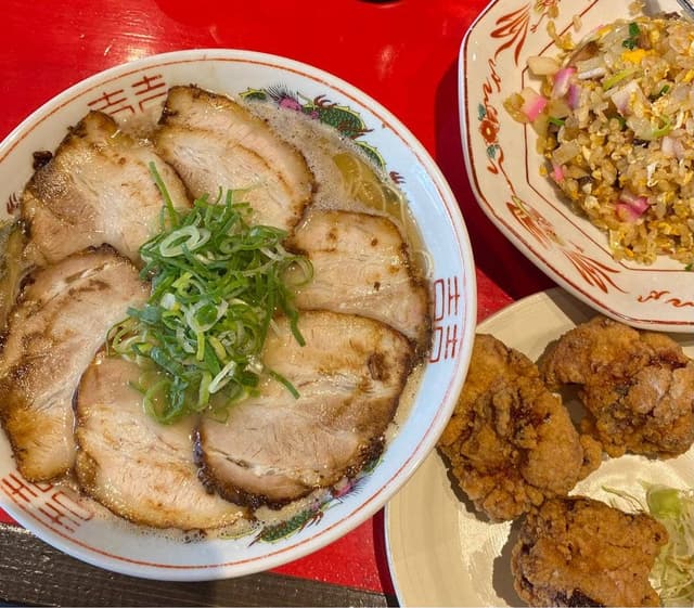 博多大砲ラーメン 新宮店 - サブ画像3