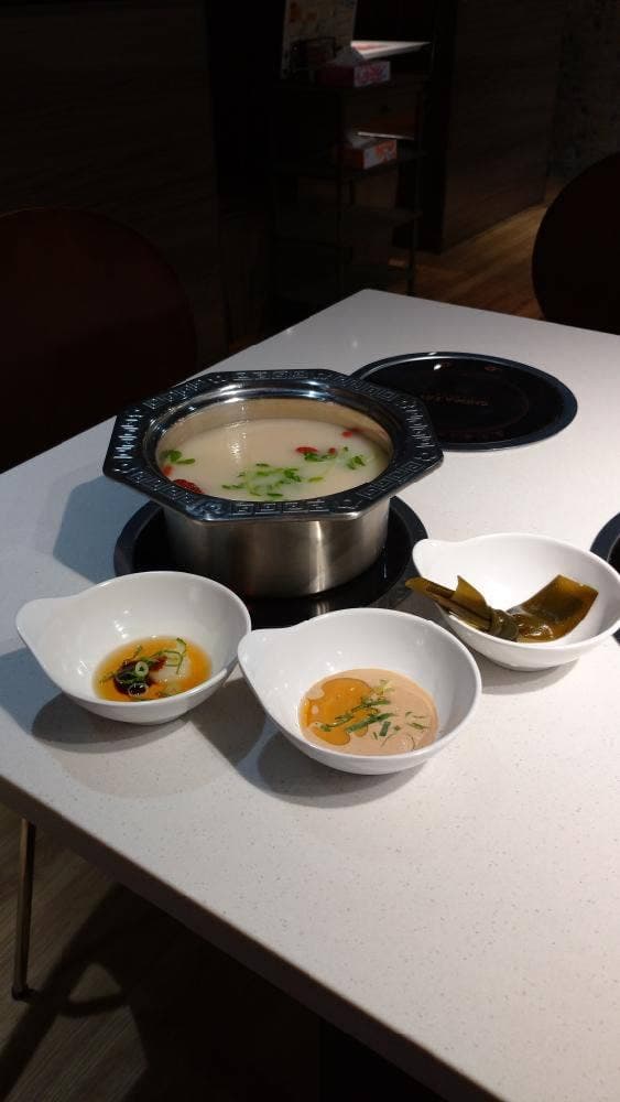 中華火鍋専門店 しゃぶパンダ - サブ画像1