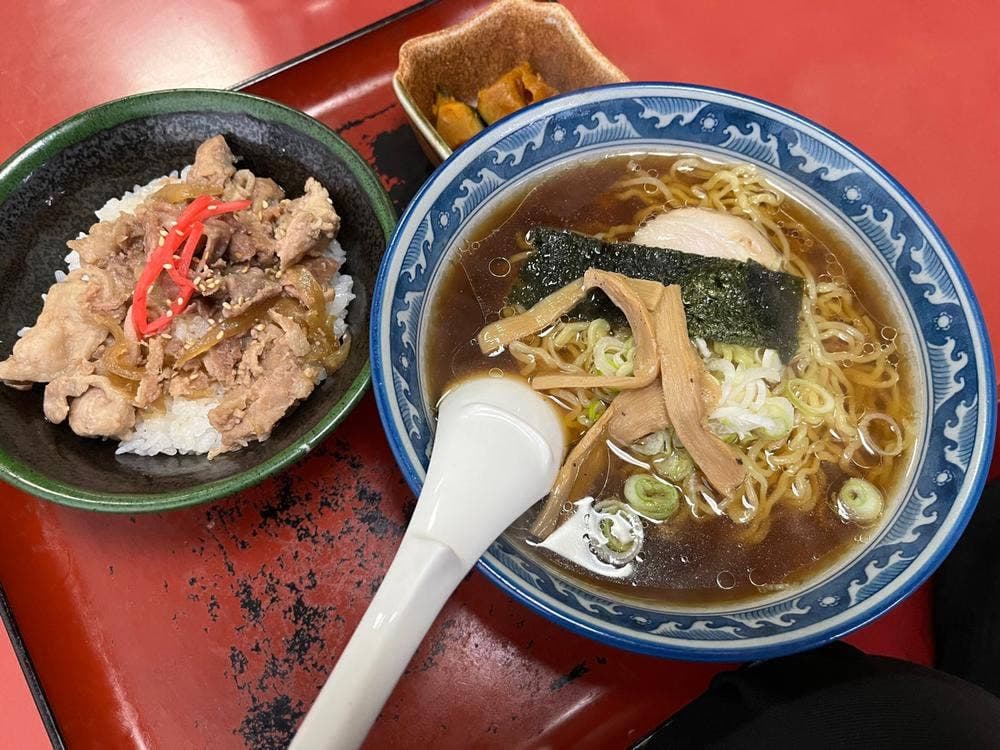 らーめんキッチン はな巻