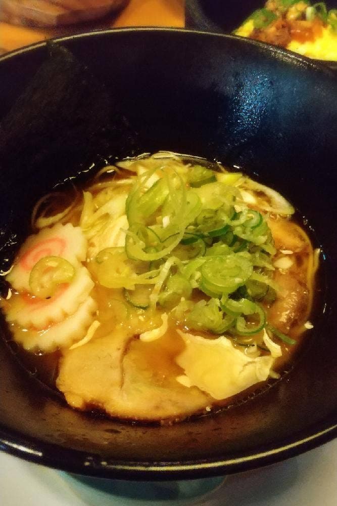 ぜいたくラーメン福一勅使店