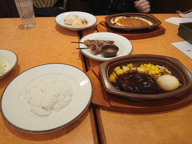 サイゼリヤ エコール・いずみ店 - サブ画像1