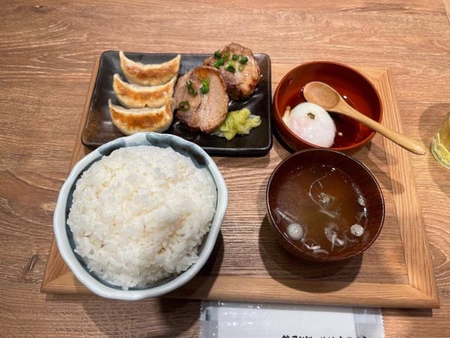 肉汁餃子のダンダダン 田無店 - サブ画像2