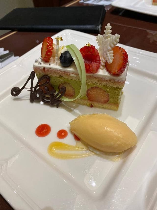 珈琲茶館 集 プレミアム新宿店 - サブ画像1